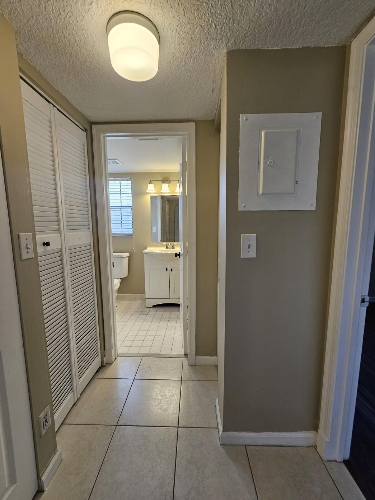 2600 Greenwood Terrace, Unit 102, Boca Raton, FL 33431 Photo