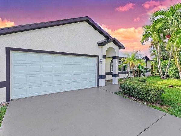 414 SW Lairo Avenue, Port St. Lucie, FL 34953