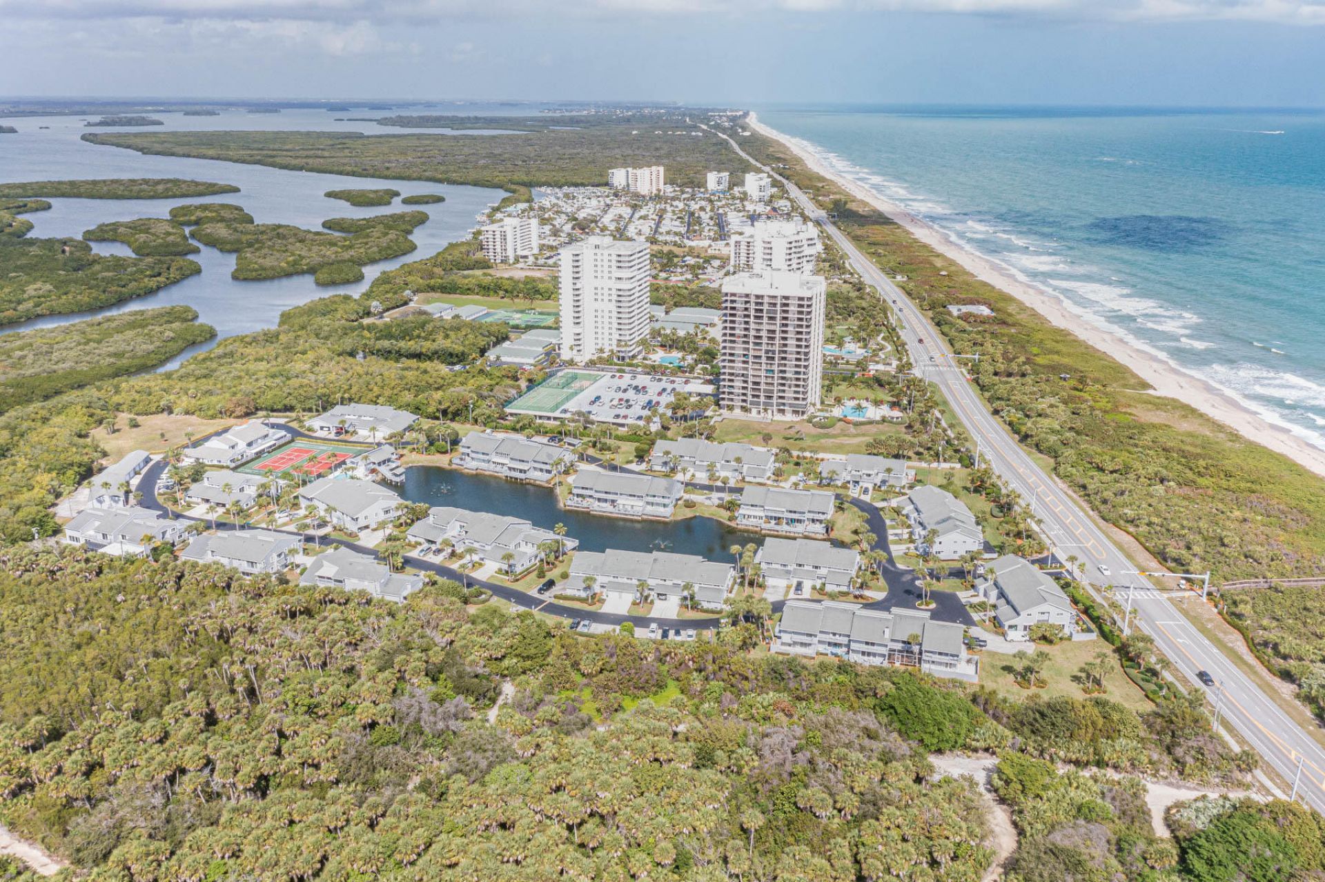 4949 N Highway A1a, Unit 152, Hutchinson Island, FL 34949 Photo