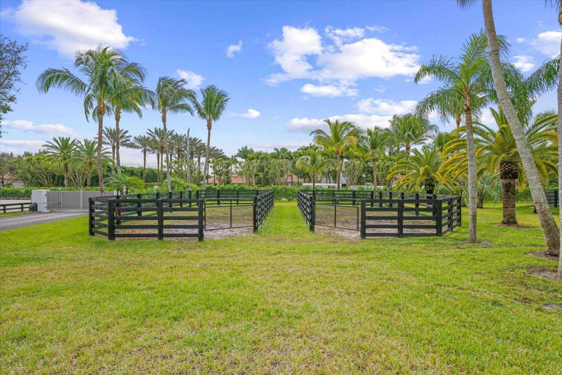 2984 Appaloosa Trail, Wellington, FL 33414 Photo