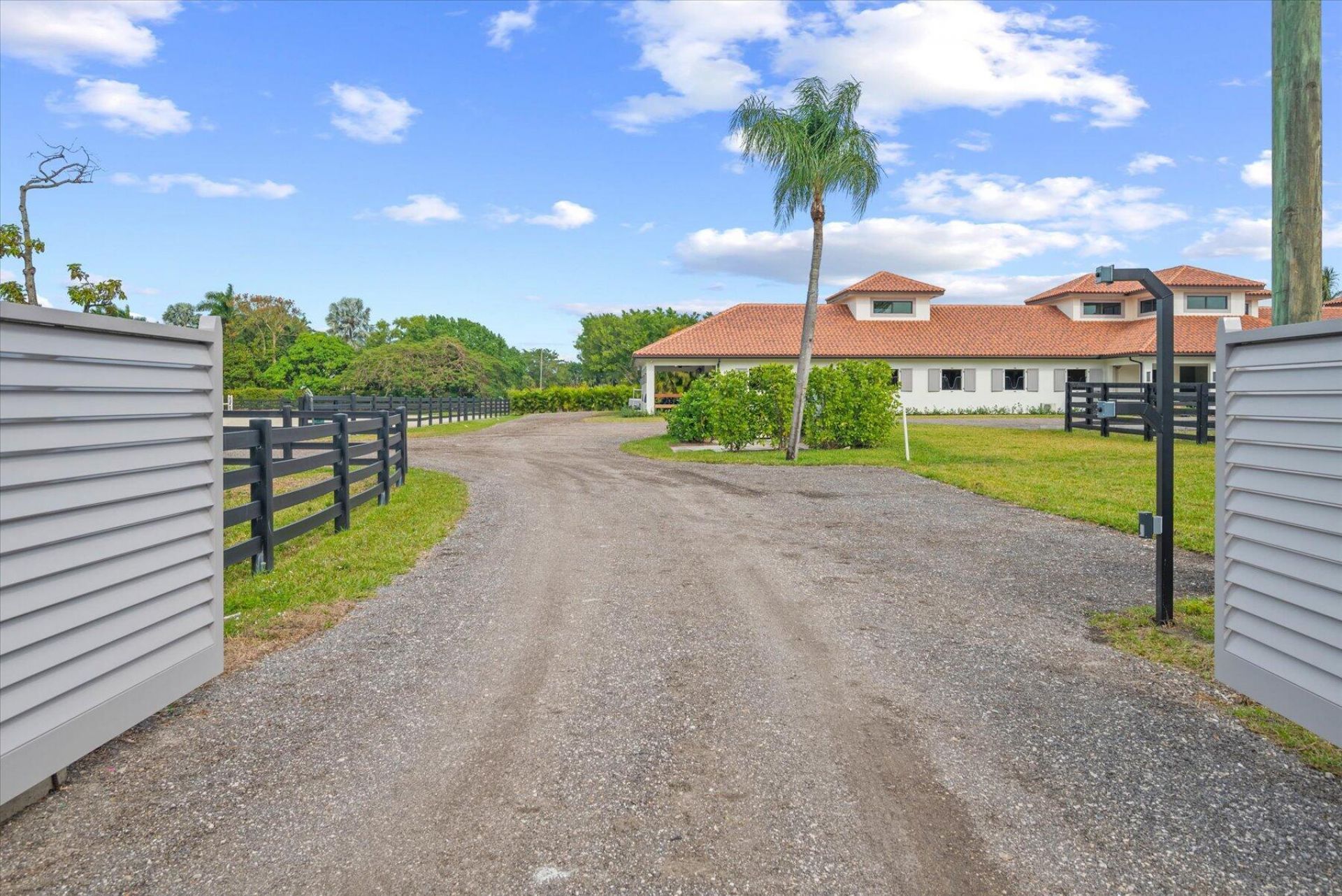 2984 Appaloosa Trail, Wellington, FL 33414 Photo