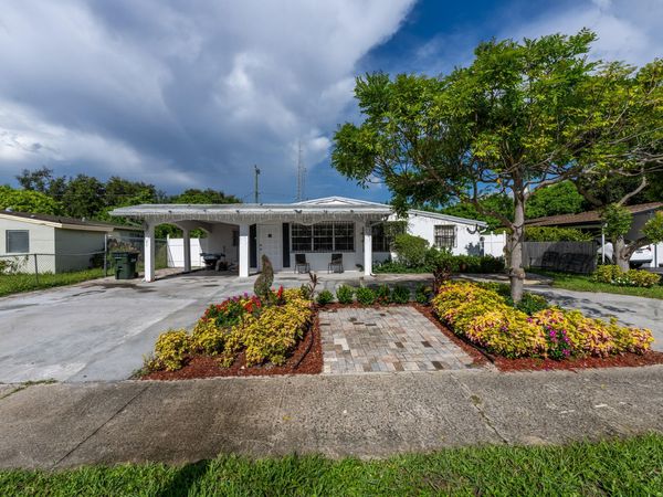 406 SW 15TH Terrace, Delray Beach, FL 33444
