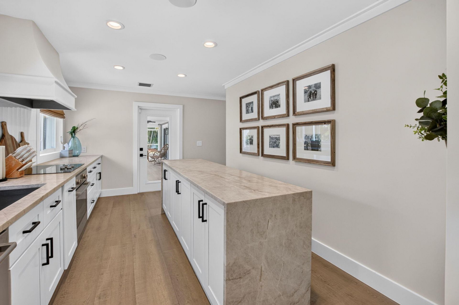 916 SW 36th Court, Boynton Beach, FL 33435 Photo