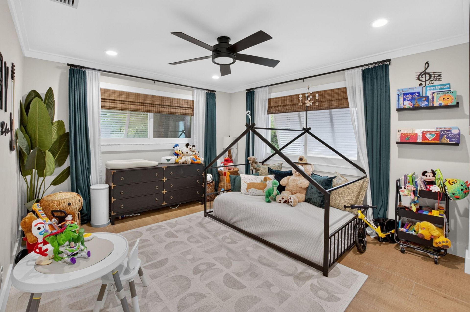 916 SW 36th Court, Boynton Beach, FL 33435 Photo