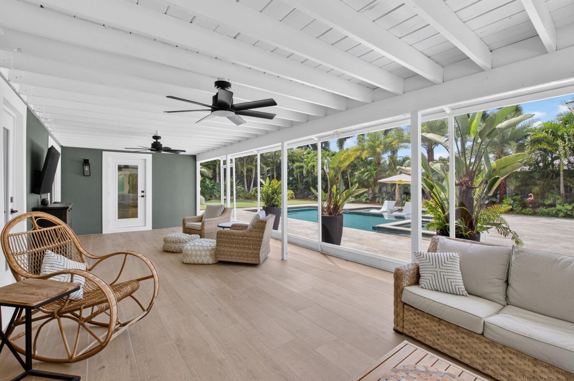 916 SW 36th Court, Boynton Beach, FL 33435 Photo