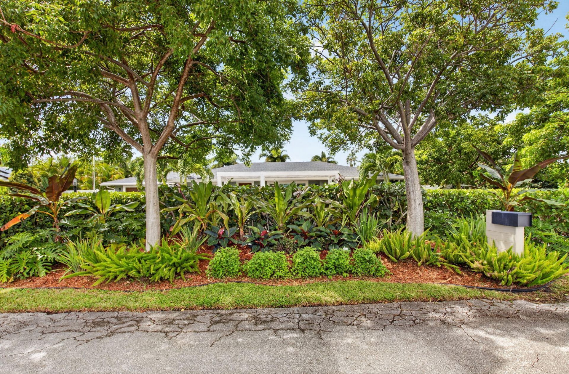916 SW 36th Court, Boynton Beach, FL 33435 Photo