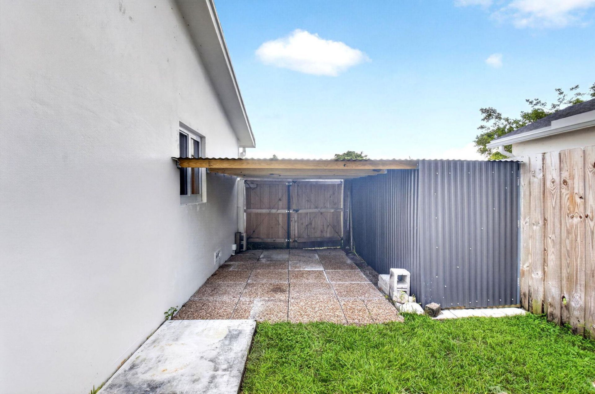 9686 SW 2nd Street, Boca Raton, FL 33428 Photo