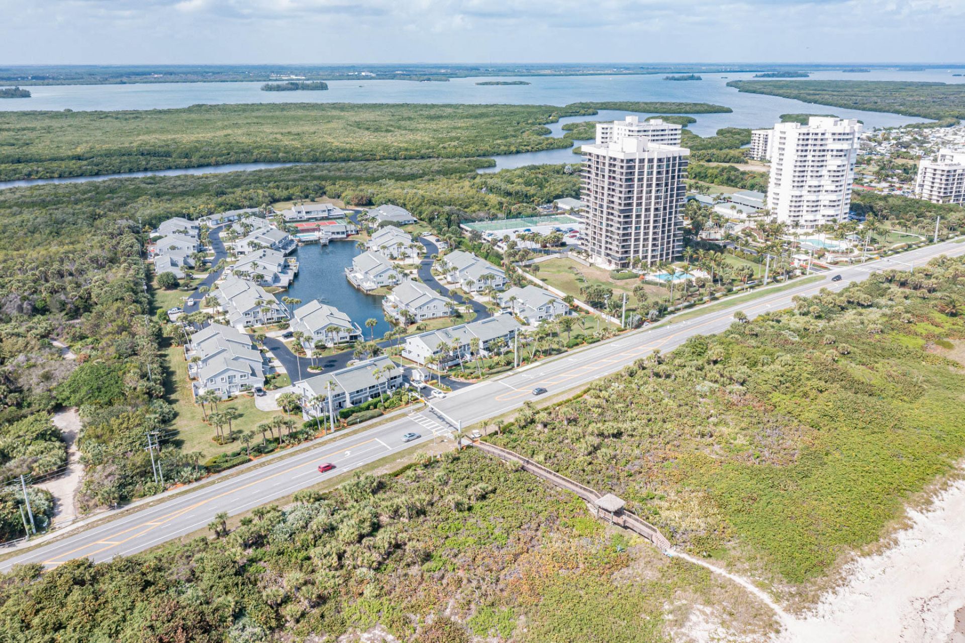 4949 N Highway A1a, Unit 152, Hutchinson Island, FL 34949 Photo