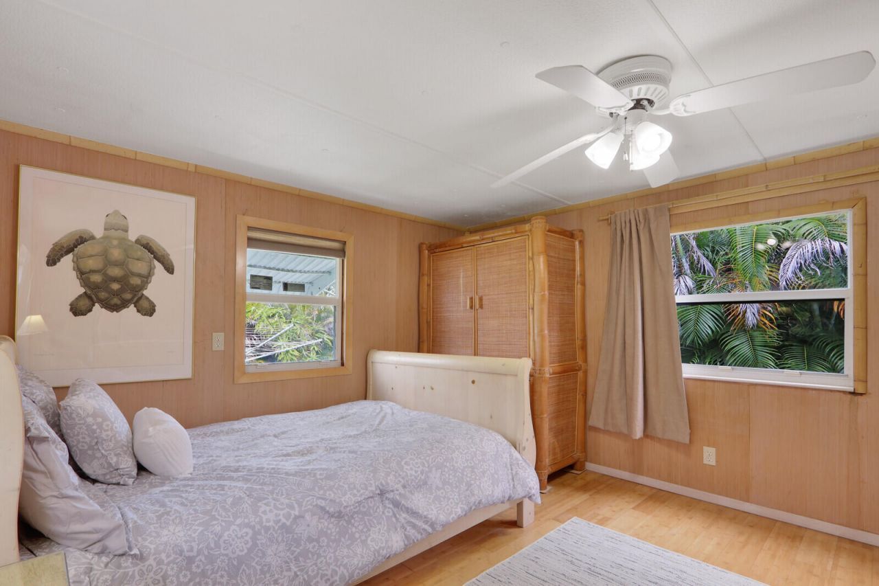 4752 NE Blue Heron Lane, Jensen Beach, FL 34957 Photo