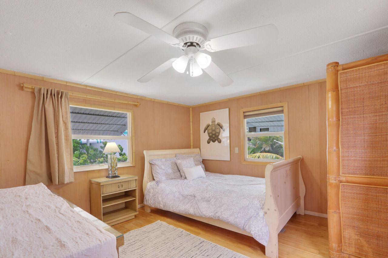 4752 NE Blue Heron Lane, Jensen Beach, FL 34957 Photo