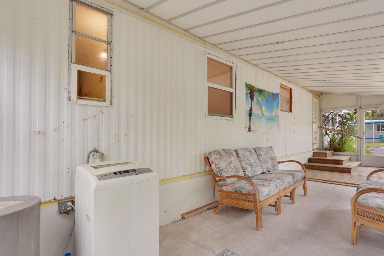 4752 NE Blue Heron Lane, Jensen Beach, FL 34957 Photo