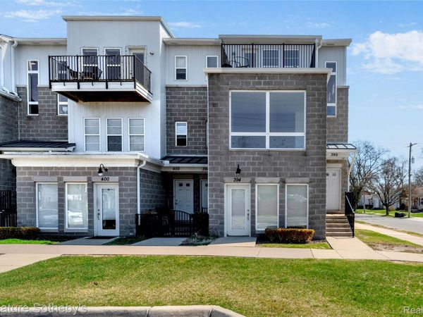 390 Hilton Road , Ferndale, Mi 48220
