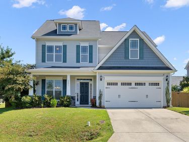 6201 Hirondelle Court, Holly Springs, NC 27540