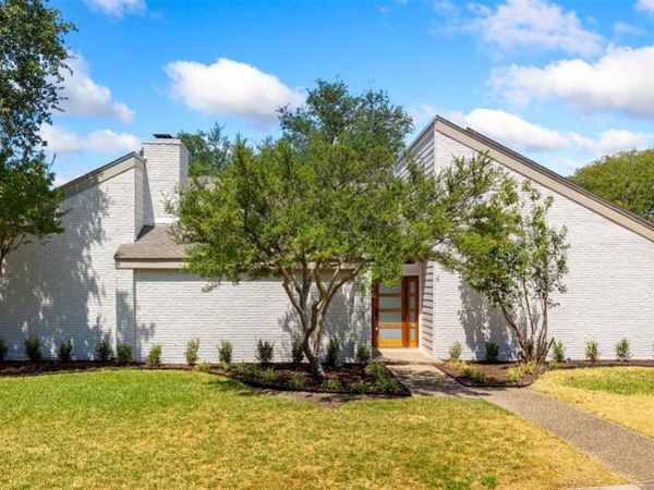17133 Earthwind Drive , Dallas, TX 75248