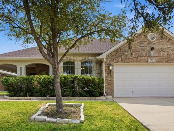 10232 Ash Creek Lane, Fort Worth, TX 76177