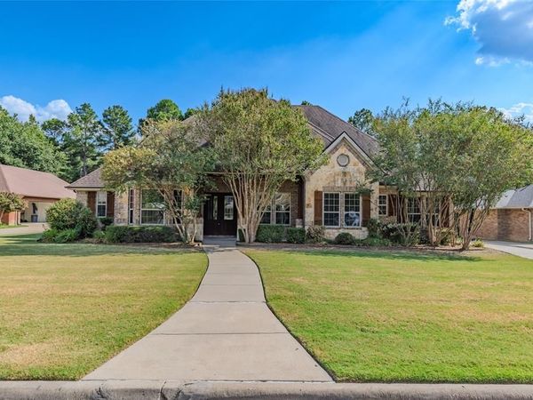 2007 Creekview Drive, Commerce, TX 75428