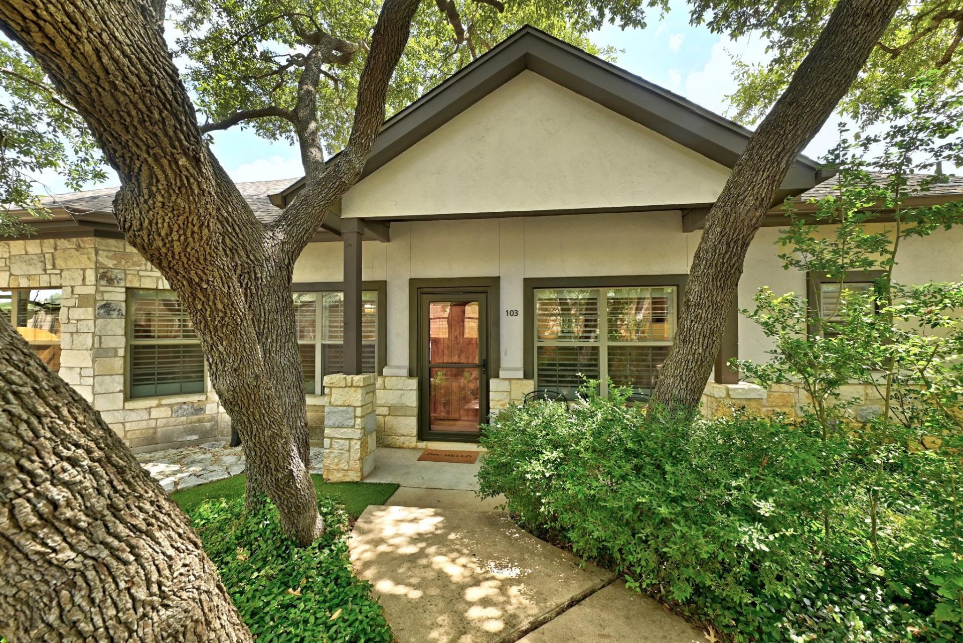 8701 Escarpment Blvd, Unit 103, Austin, TX 78749 Main Photo
