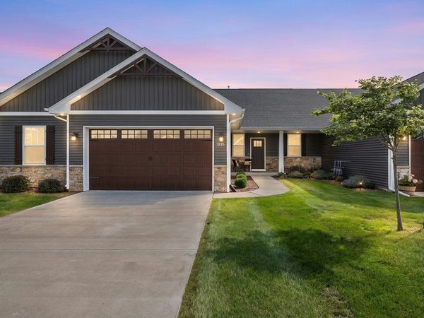 3115 Mary Leigh Drive , Bettendorf, IA 52722