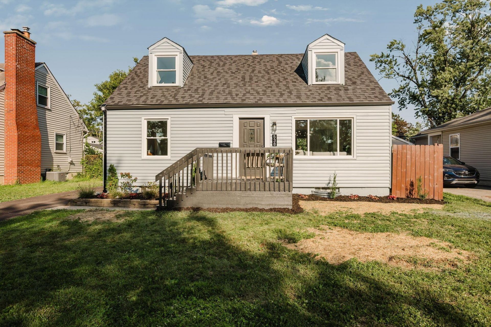 538 S Ashburton Road, Columbus, OH 43227 Main Photo