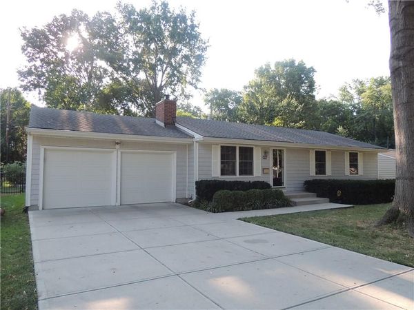 87103 Belleview Avenue, Kansas City, MO 64114