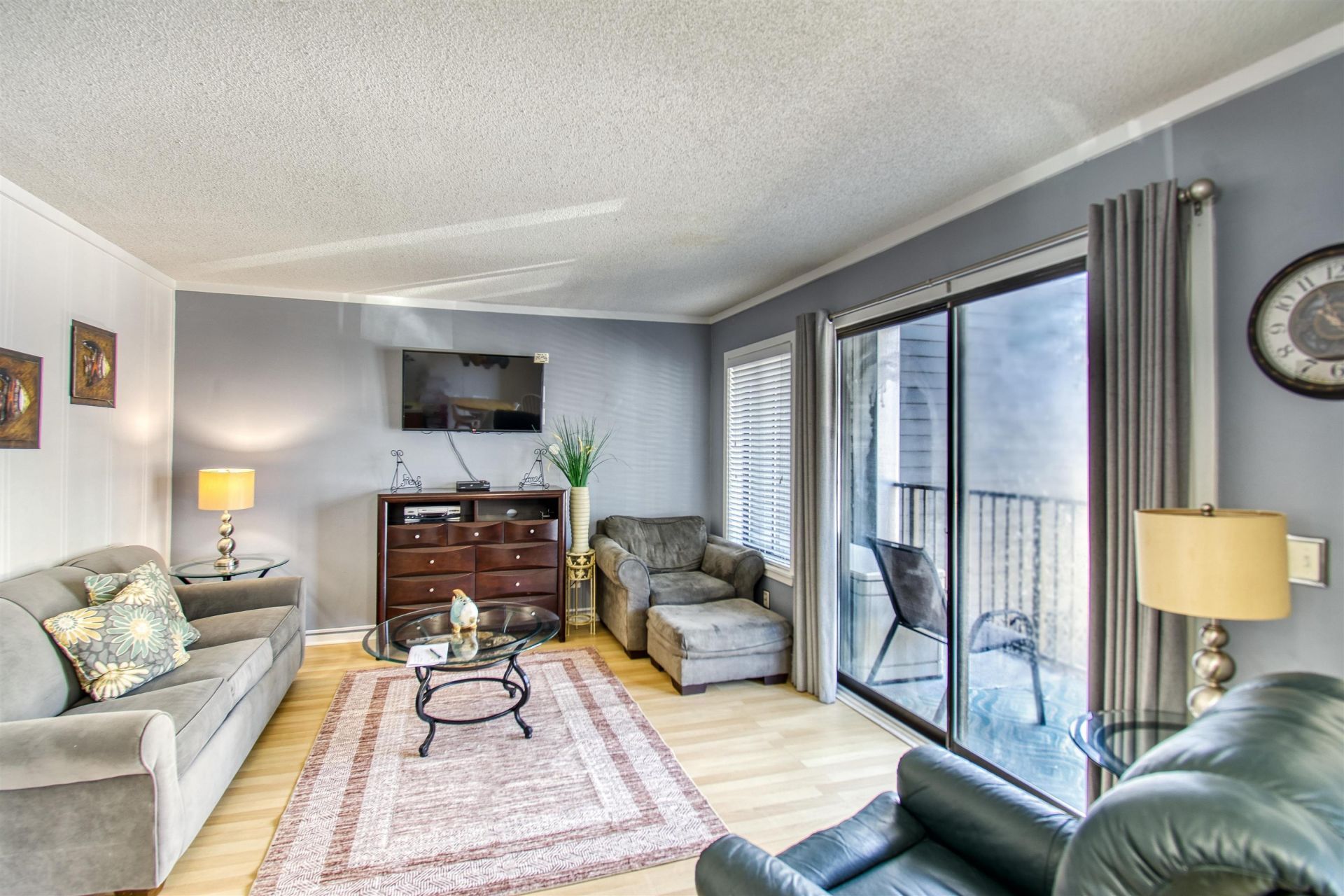 5905 South Kings Hwy.  Photo 4