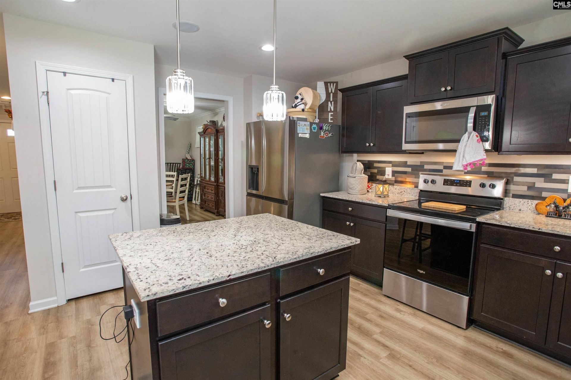 30 Shoal Court Photo 5