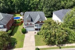322 Spring Mist Court photo 4