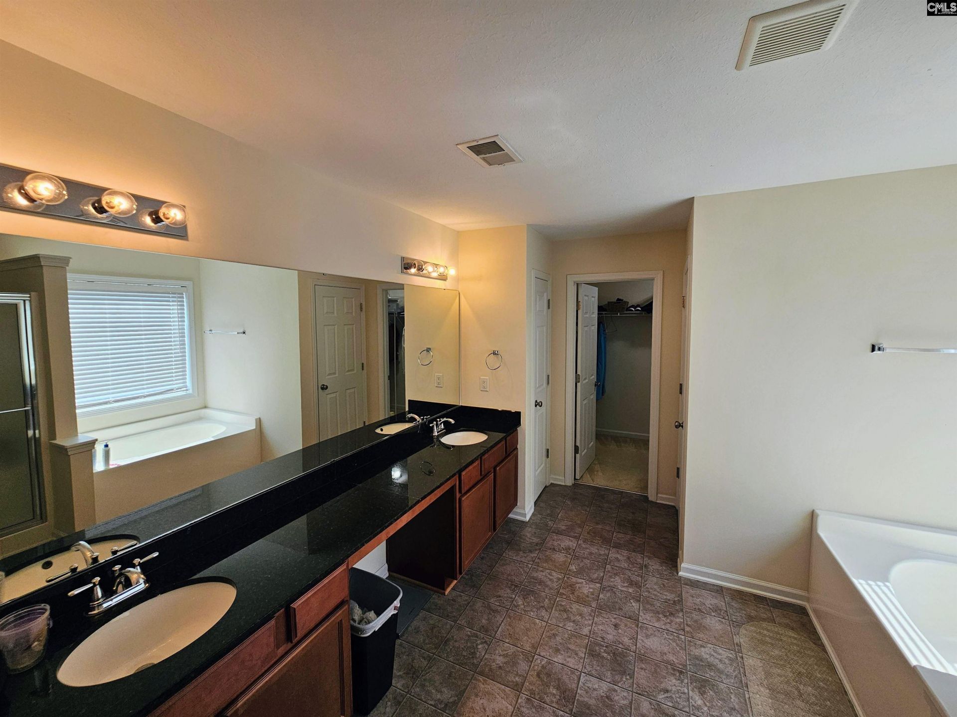 322 Spring Mist Court Photo 28