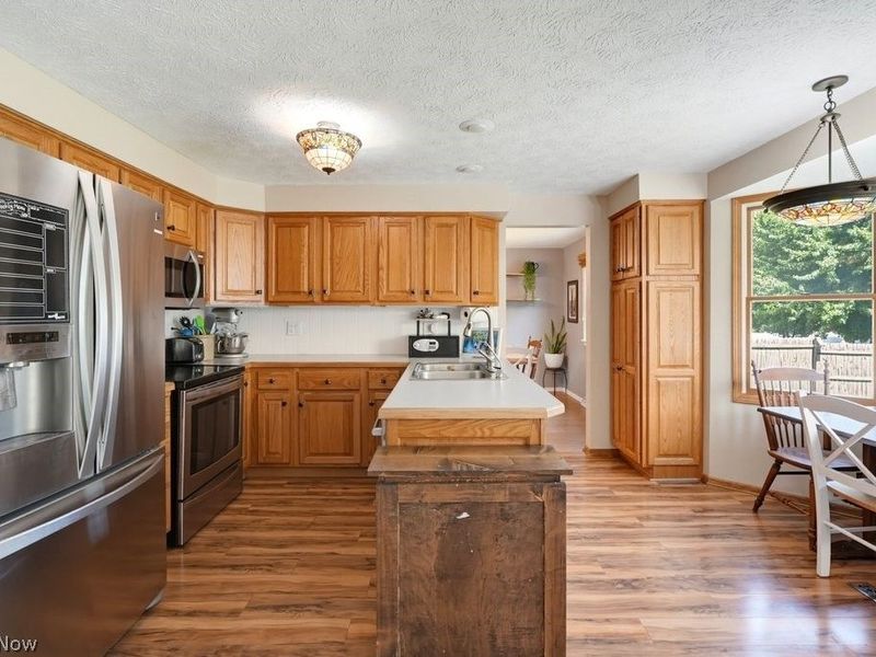 5234 Shamrock Avenue NW, North Canton, OH 44720 Photo 13