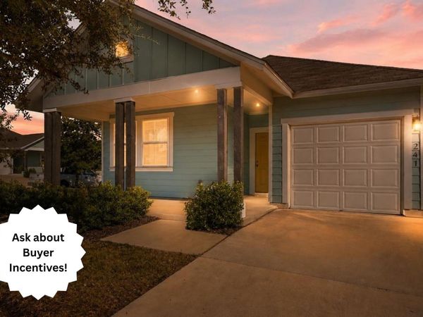 241 E Broade ST, Leander, TX 78641