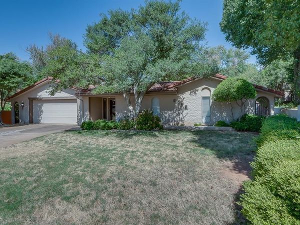 6109 Shaftsbury Road, Oklahoma City, OK 73132