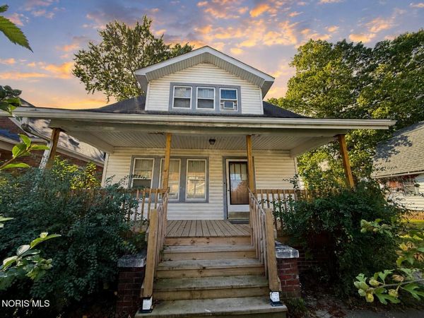 1805 Oakwood Avenue , Toledo, OH 43607