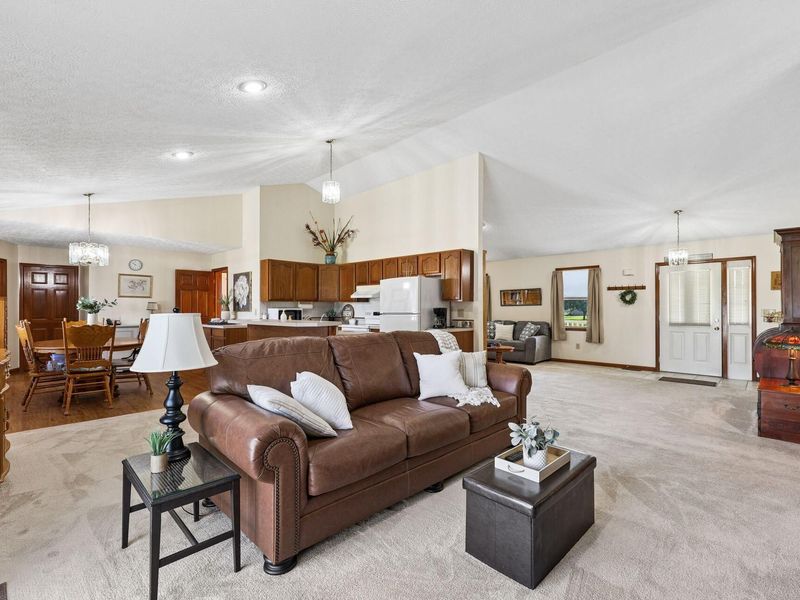 12067 Bulen-Pierce Road, Lockbourne, OH 43137 Photo 19
