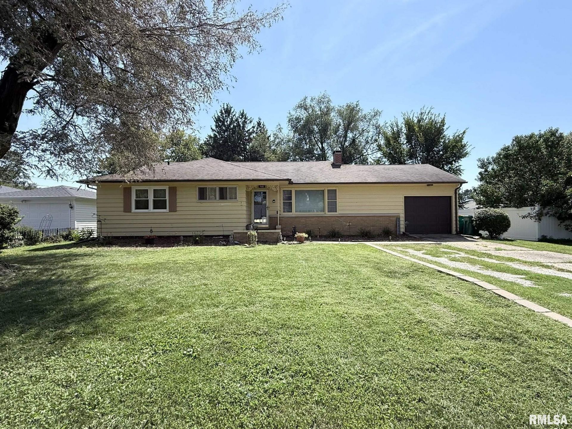 548 Scotch Elm Lane, Galesburg, IL 61401 Main Photo