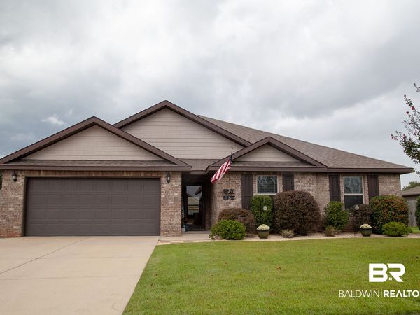 723 Whittington Avenue, Fairhope, AL 36532