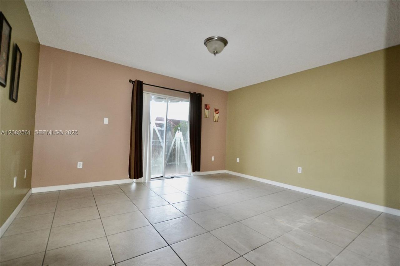 7132 SW 158th Path , Miami, FL 33193 Photo