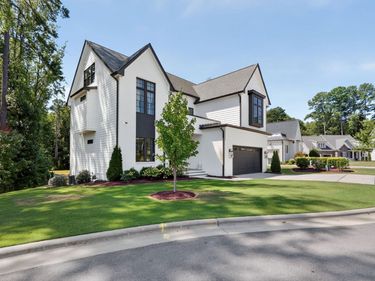 4136 Green Chase Way, Apex, NC 27539