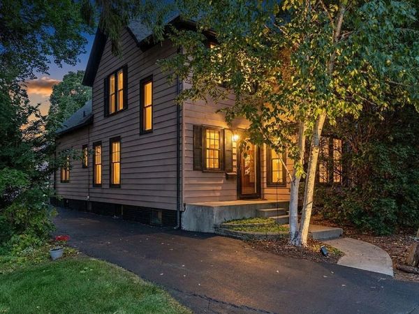 610 W Main Street, West Dundee, IL 60118