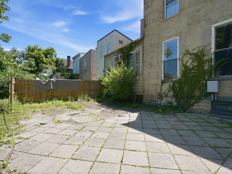 215 Warner Street, Cincinnati, OH 45219 Photo 14