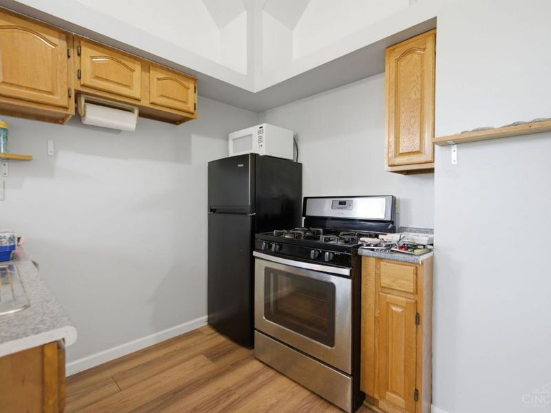 215 Warner Street, Cincinnati, OH 45219 Photo 22
