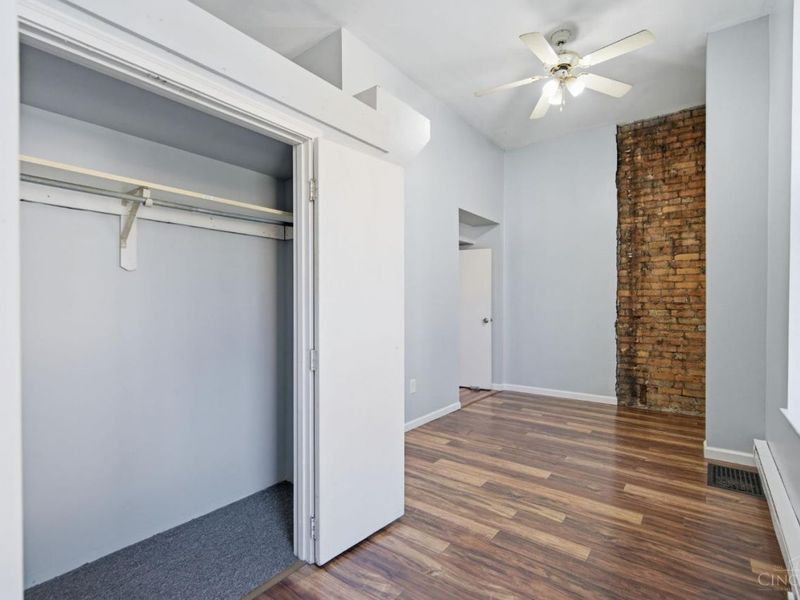 215 Warner Street, Cincinnati, OH 45219 Photo 29