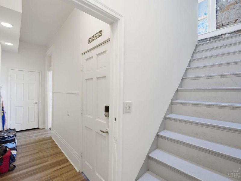 215 Warner Street, Cincinnati, OH 45219 Photo 55