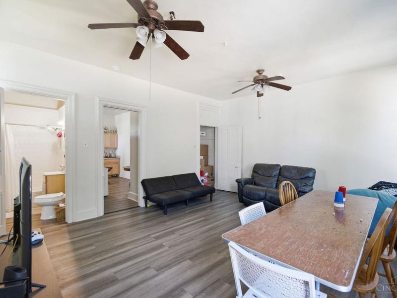 215 Warner Street, Cincinnati, OH 45219 Photo 64