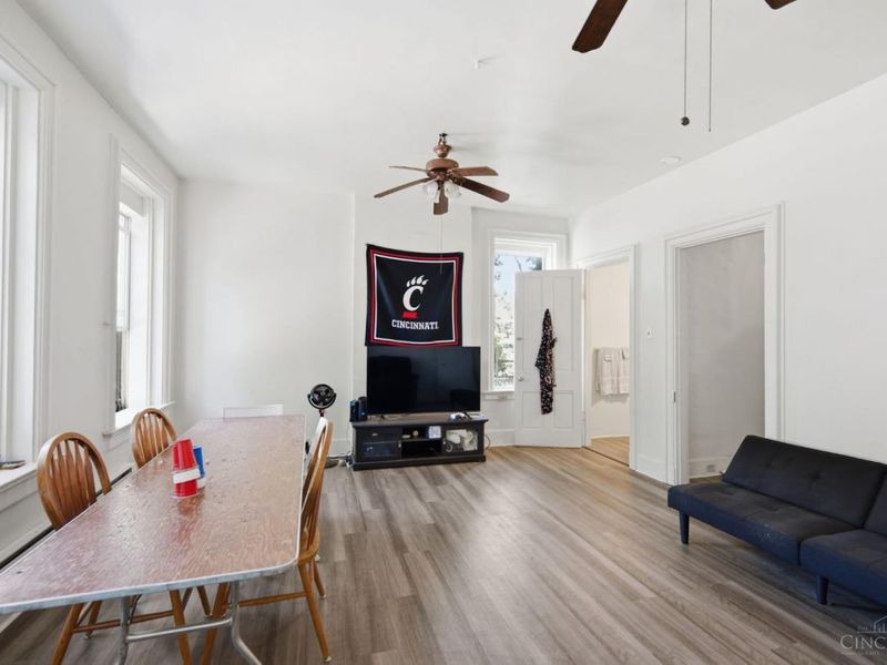 215 Warner Street, Cincinnati, OH 45219 Photo 65