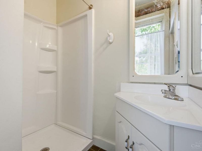 215 Warner Street, Cincinnati, OH 45219 Photo 74