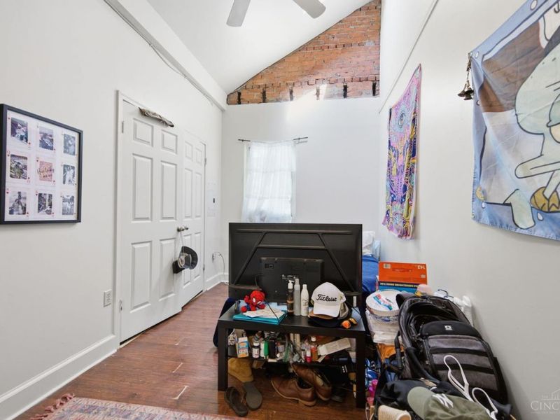 215 Warner Street, Cincinnati, OH 45219 Photo 85