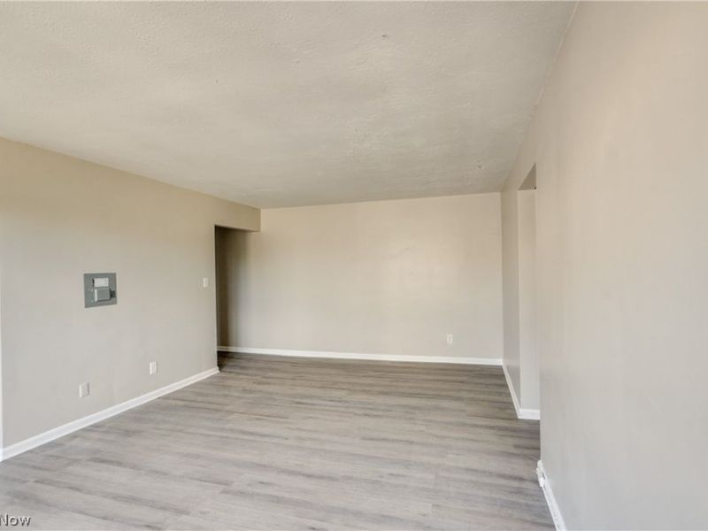 2885 Hampton Road, Cleveland, OH 44120 Photo 3