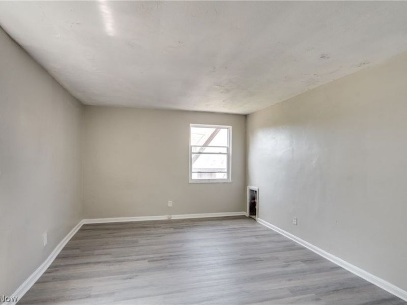2885 Hampton Road, Cleveland, OH 44120 Photo 7