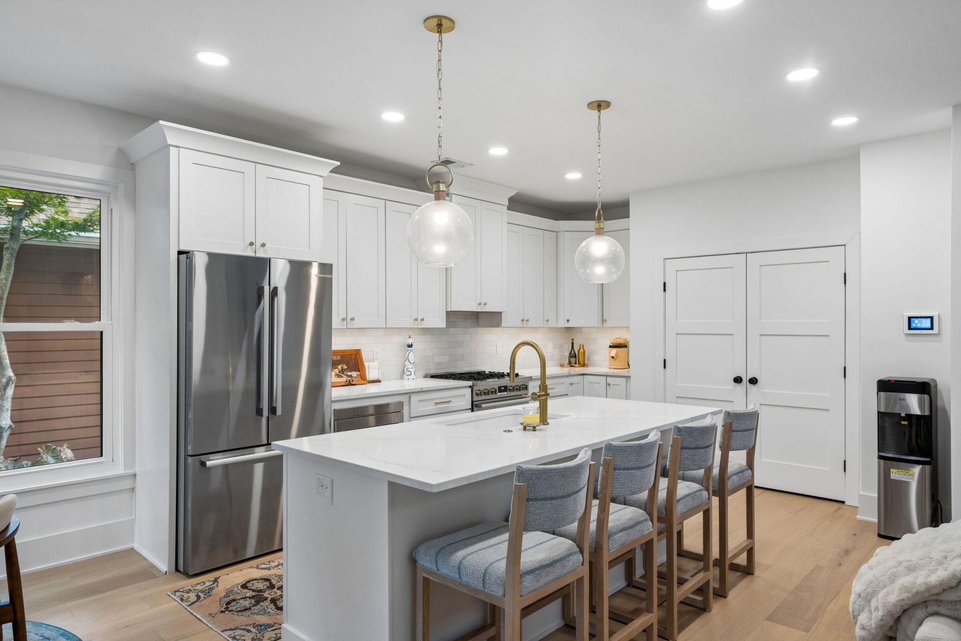 136 Etiwan Park Street Photo 12