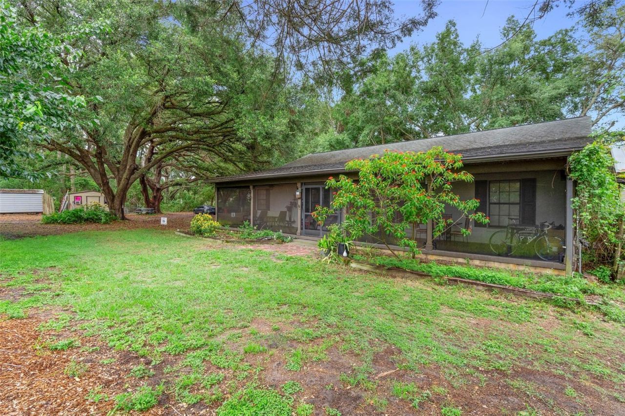 2016 Lewis Road, Leesburg, FL 34748 Photo